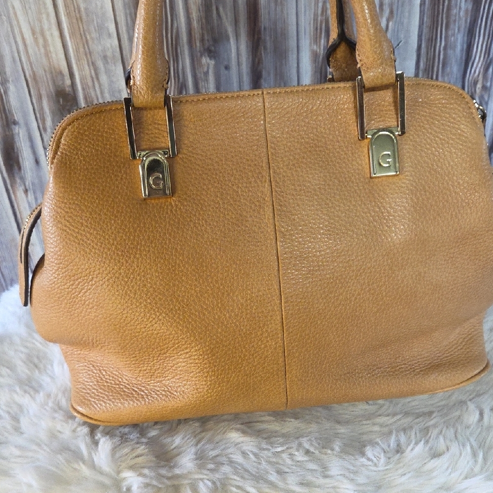 G.I.L.I. Tan Leather Satchel with Tassel And Crossbody Strap - Picture 4 of 14
